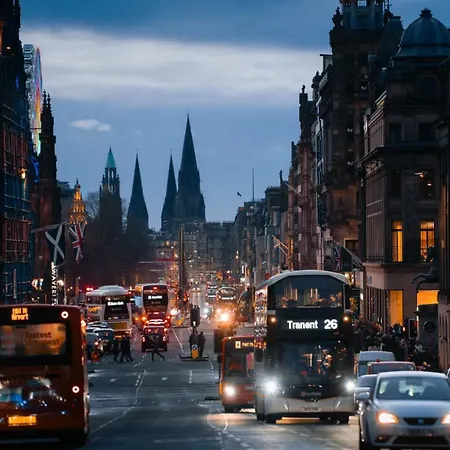 E'Holidays Edinburgh Exterior photo